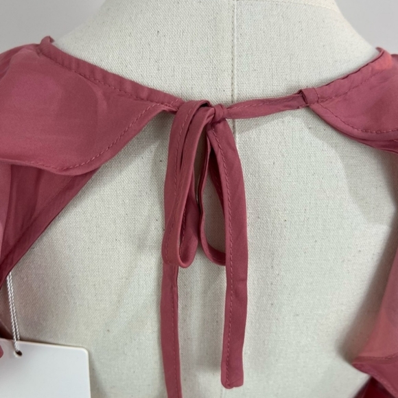 NWT Selfie Leslie pink rose long sleeve open back ruffle dress size Small - Picture 9 of 11